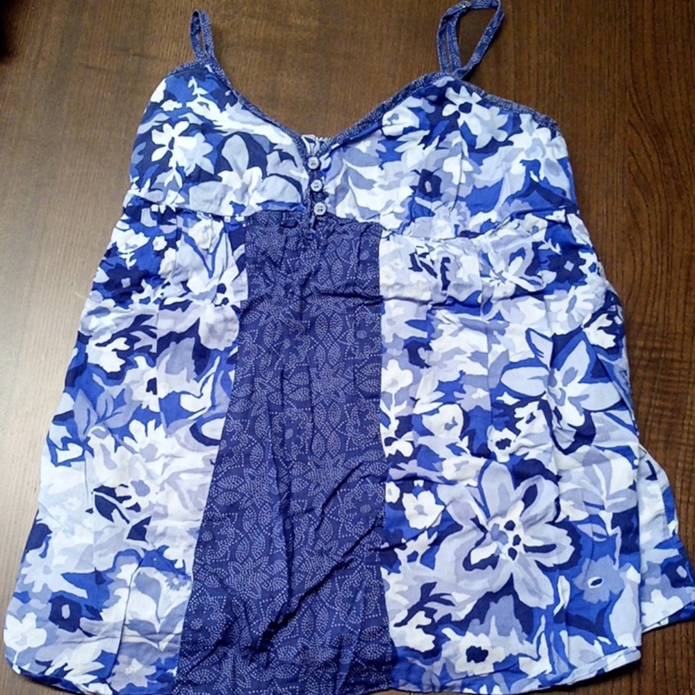 Bundle of 8 blouses